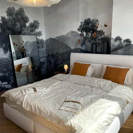 Apartment Panorama View Design In Old Town - Free Parking Bratislava