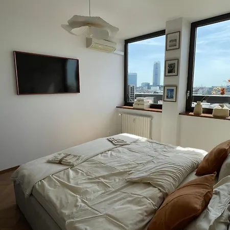 Panorama View Design Apts In Old Town - Free Parking Appartement Bratislava