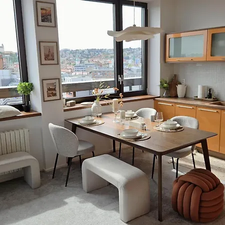 Panorama View Design In Old Town - Free Parking Apartment *