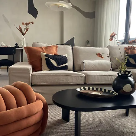 Panorama View Design Apts In Old Town - Free Parking