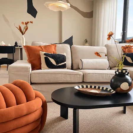 Panorama View Design Apts In Old Town - Free Parking