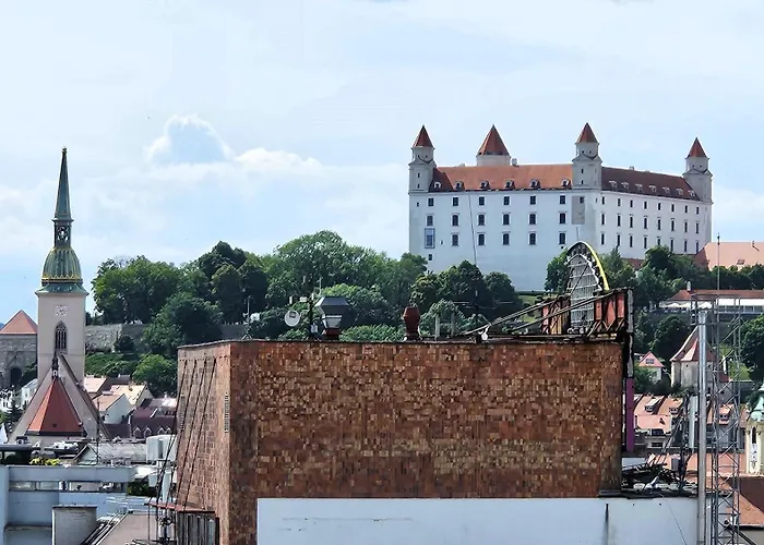 Panorama View Design Apts In Old Town - Free Parking *