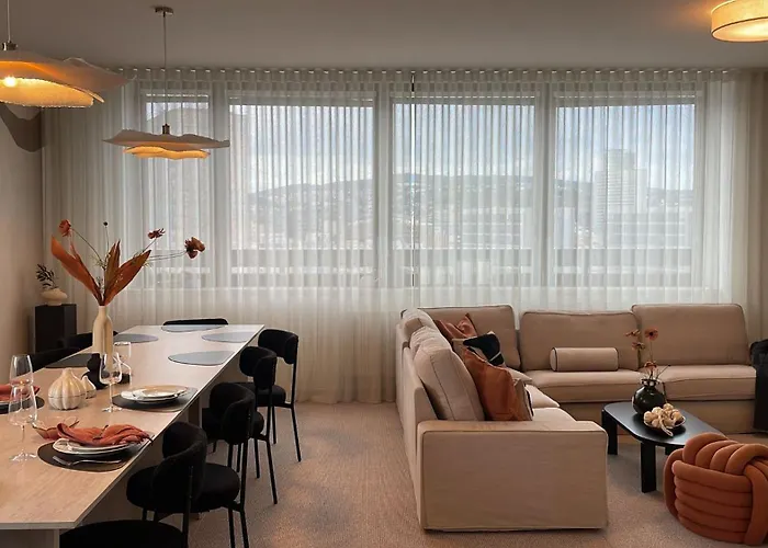 Panorama View Design Apts In Old Town - Free Parking Appartement