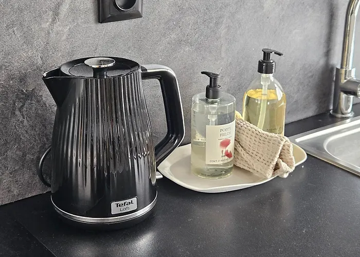 Panorama View Design Apts In Old Town - Free Parking Appartement