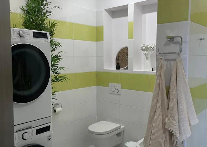 Panorama View Design Apts In Old Town - Free Parking Bratislava