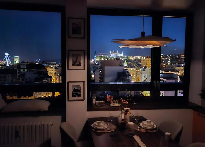 Panorama View Design Apts In Old Town - Free Parking Апартаменты